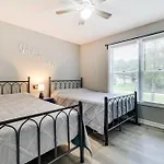 Spacious Scotrun Home With Game Room, Amenity Access