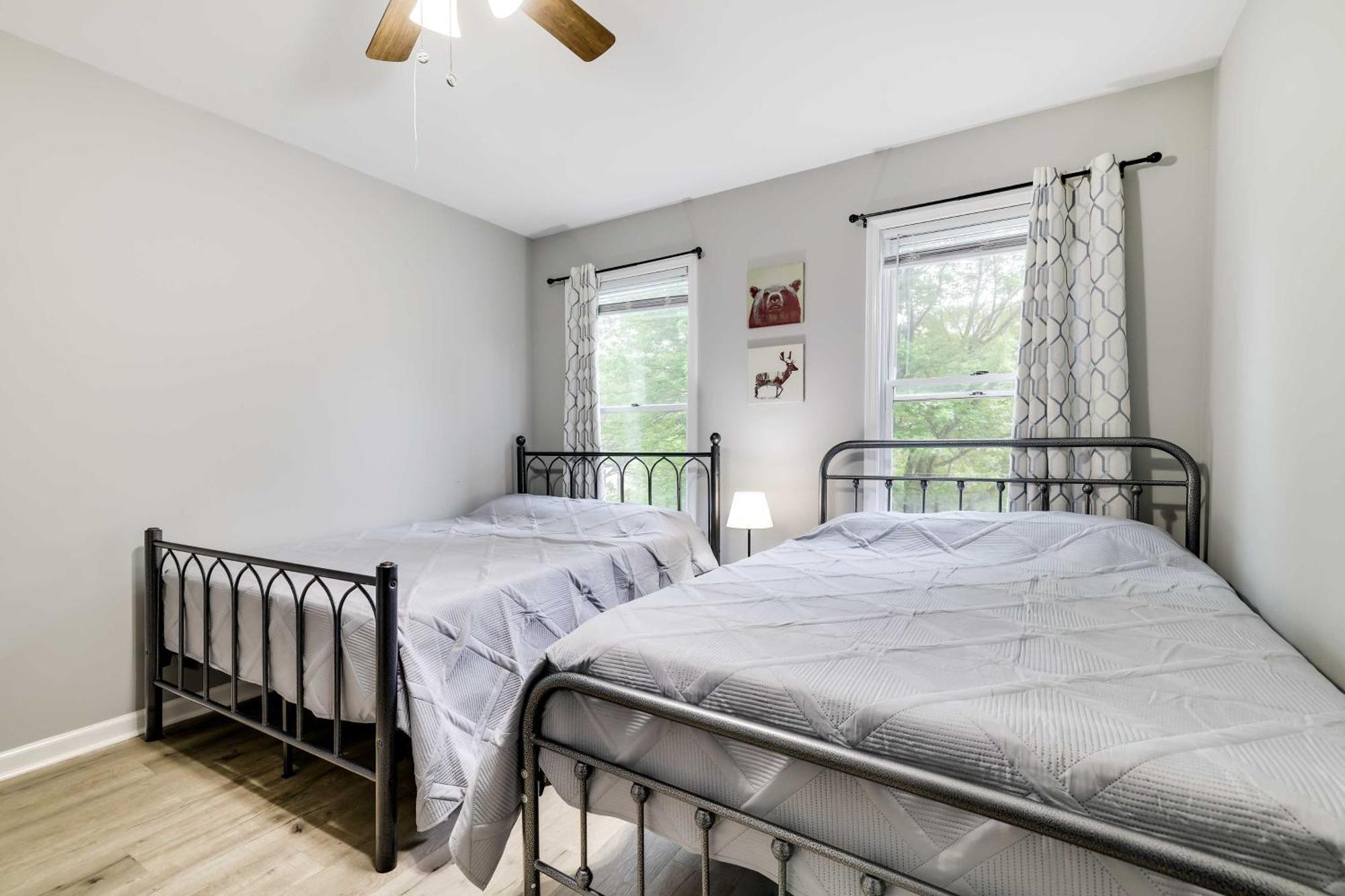 Holiday home Spacious With Game Room, Amenity Access